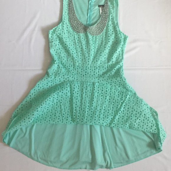 Grad Dress Mint Embroidered Lace Beaded Collar - Picture 4 of 16